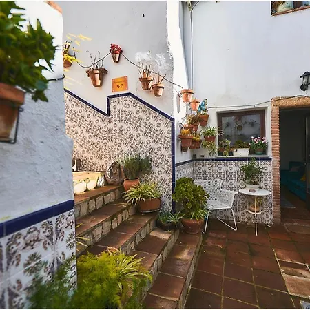 Buddhaloungeapartments 3 Buddhaloungeapartments #3 Primera Planta Apartment *